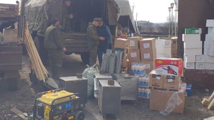 Автомобиль с 20 тоннами дополнительной помощи прибыл в зону СВО из Мурманской области